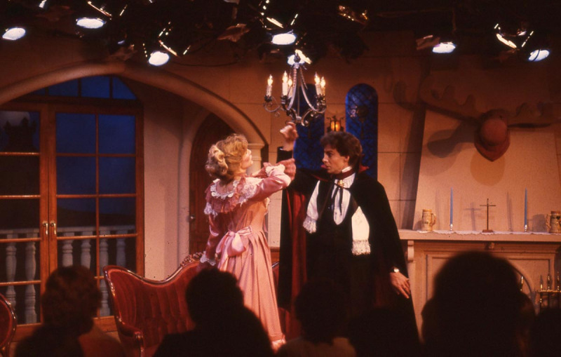 BB 1983-11-11 Dracula: The Musical