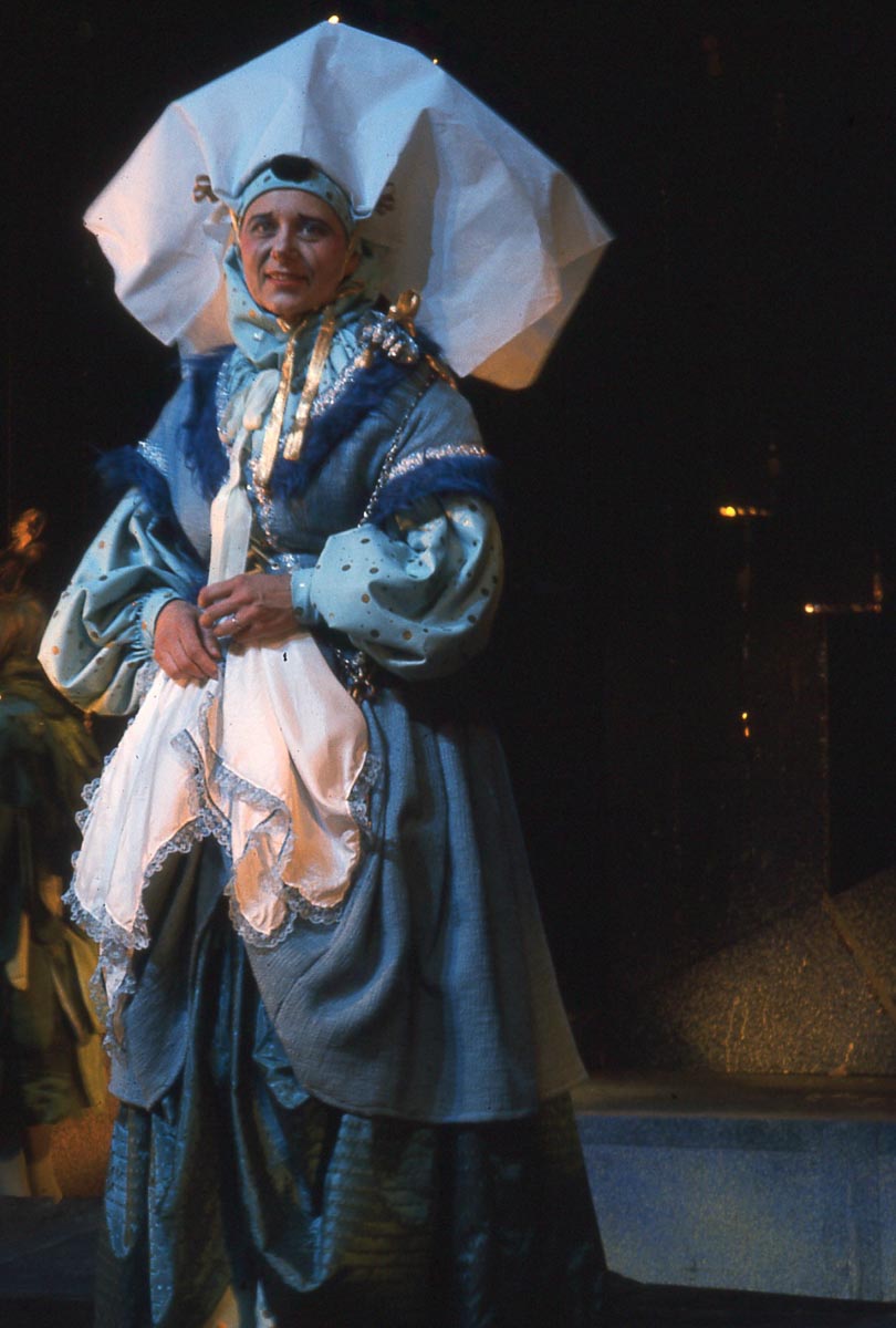 CH 1977-04-09 The Golden Grotto, or Bracko, The Prince Frog